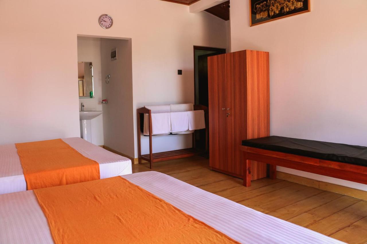 Hotel ANB Surf View Tangalle Exterior foto