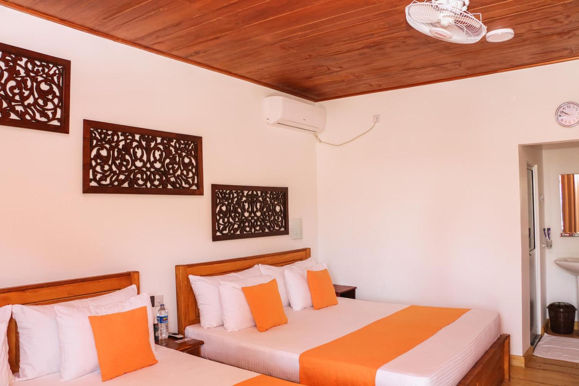Hotel ANB Surf View Tangalle Exterior foto