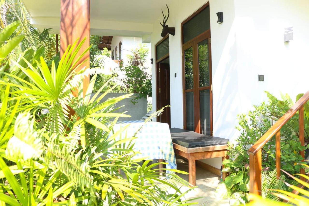 Hotel ANB Surf View Tangalle Exterior foto